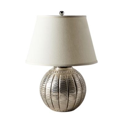 Hammered Metal Lamp - Scallop