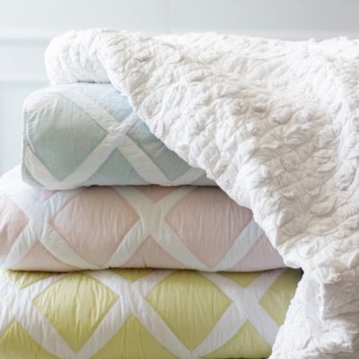 Diamond Quilts