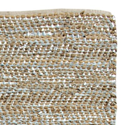 Natural Silver Rug Swatch