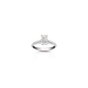 1 ct. Emerald Cut Diamond Engagement Ring in Platinum