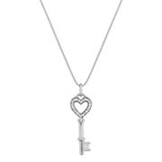 Round Diamond Heart Pendant (18)