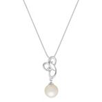 7mm Cultured Freshwater Pearl and Diamond Pendant (18)