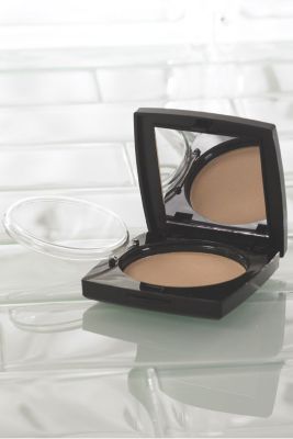 Amazing Cosmetics Pressed Velvet Mineral Powder