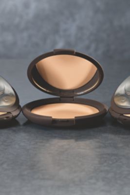 Becca Fine Pressed Powder