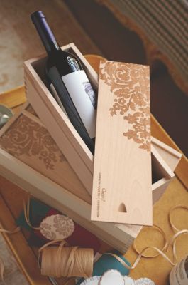 Engraved Wine Boxes