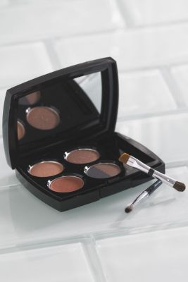 Bronze Quad Compact