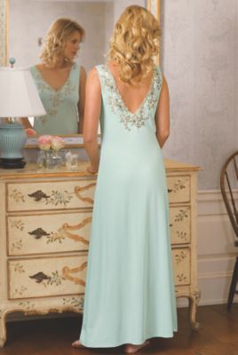 Petite Lacey Shelf Bra Gown
