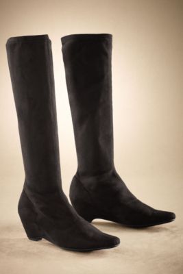 Plato Boot