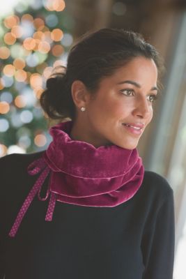 Velvet Collar
