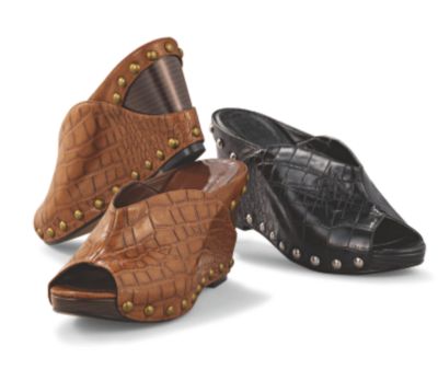 Croco Studded Wedge