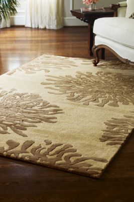 Chrysanthemum Rug