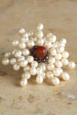 Pasha Pearl Flower Pin