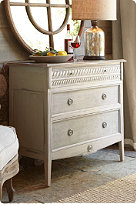 Bellamy Chest