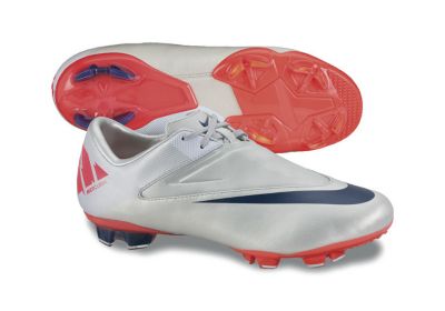 Youth Mercurial Glide II FG Soccer Cleat