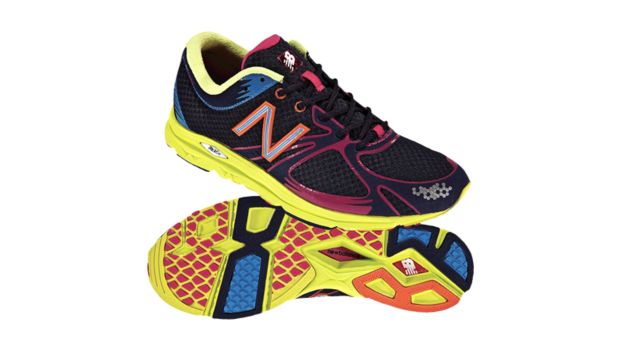  Balance Womenshoes on New Balance Women S 1400 Running Shoe   Sport Chalet