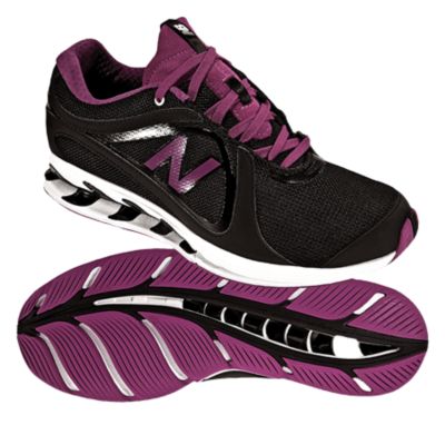 Women's 855 Walking Shoe