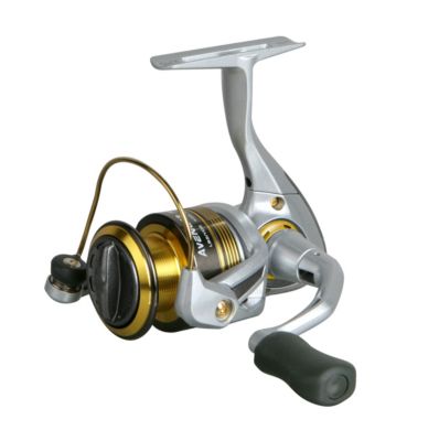 Avenger 25B Spin Reel Clam Pk
