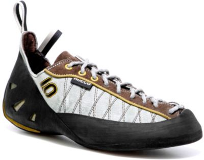 Hueco Climbing Shoe