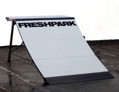 Quarter Pipe Ramp