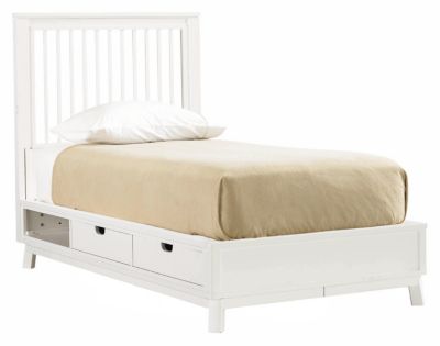Mix Spindle Platform Bed