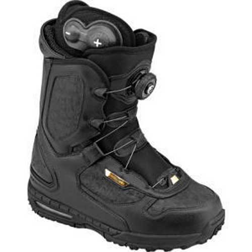 DC Judge Snowboard Boots