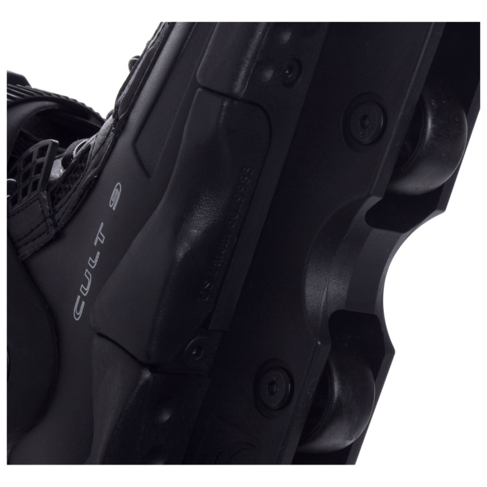 Razors Cult 9 Aggressive Skates 2010