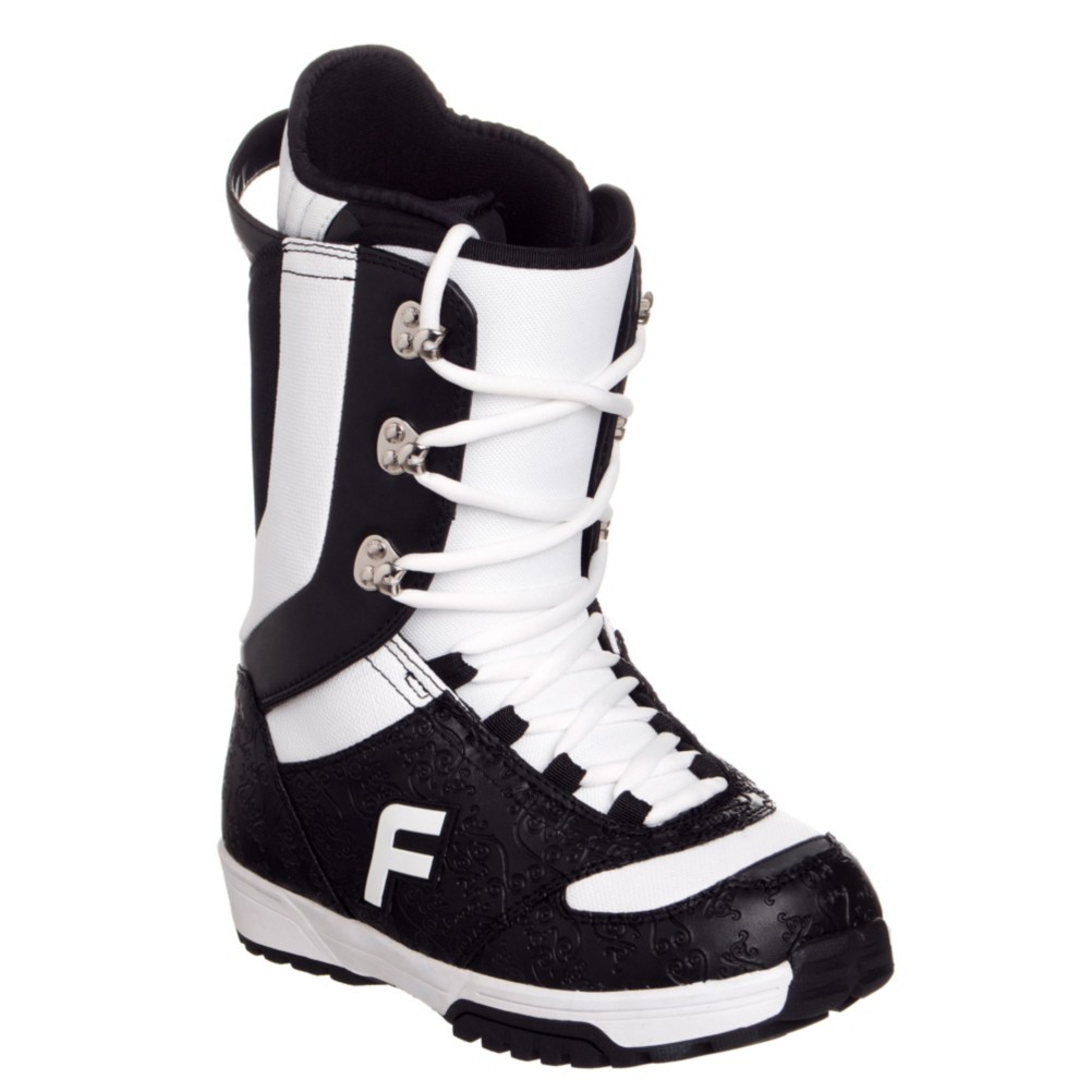  Snowboard Boots