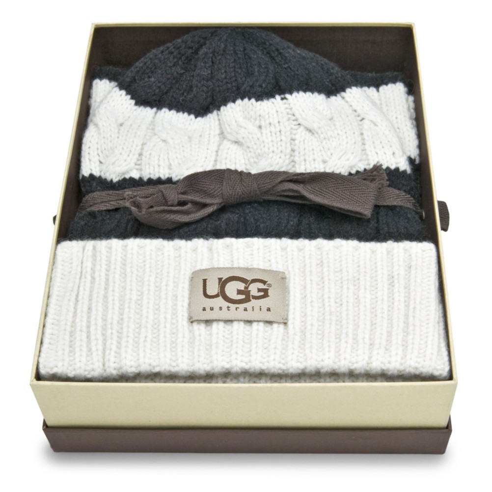 UGG Stripe Cable Boxed Hat and Glove Set - Womens 2010