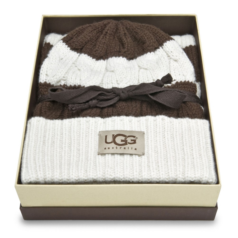 UGG Stripe Cable Boxed Hat and Scarf Set - Womens 2010
