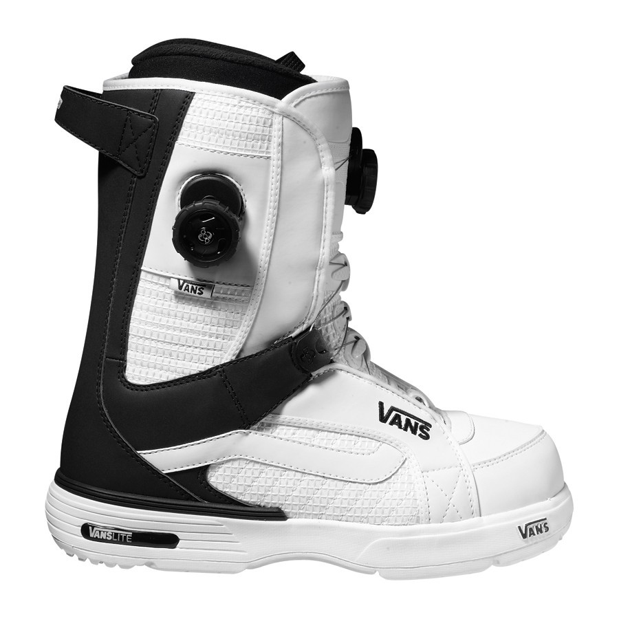 Vans Aura Snowboard Boots 2010
