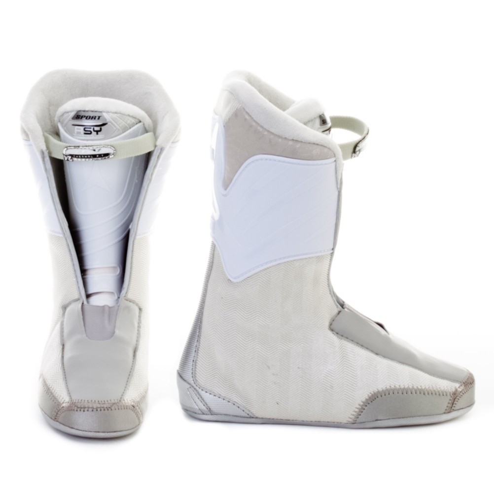 Atomic Hawx 90 Womens Ski Boots 2012