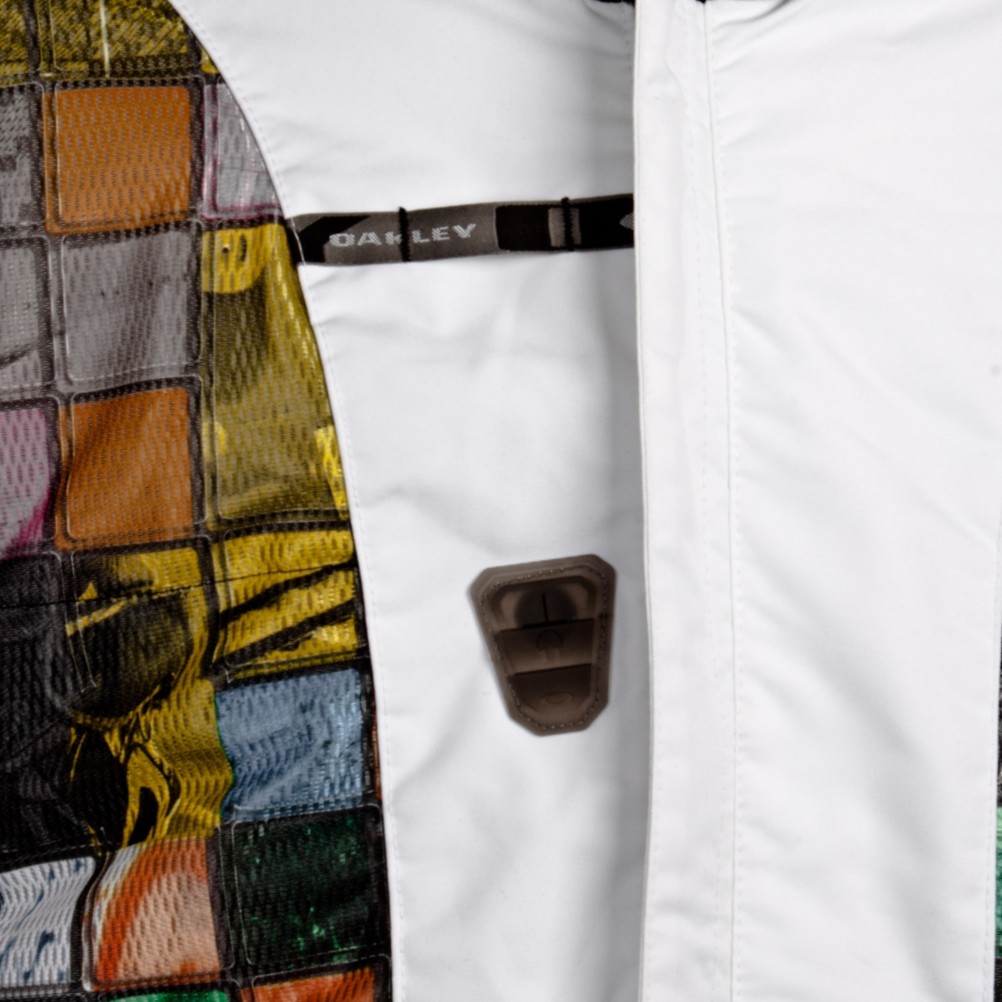 Oakley Lava Mens Insulated Snowboard Jacket 2012