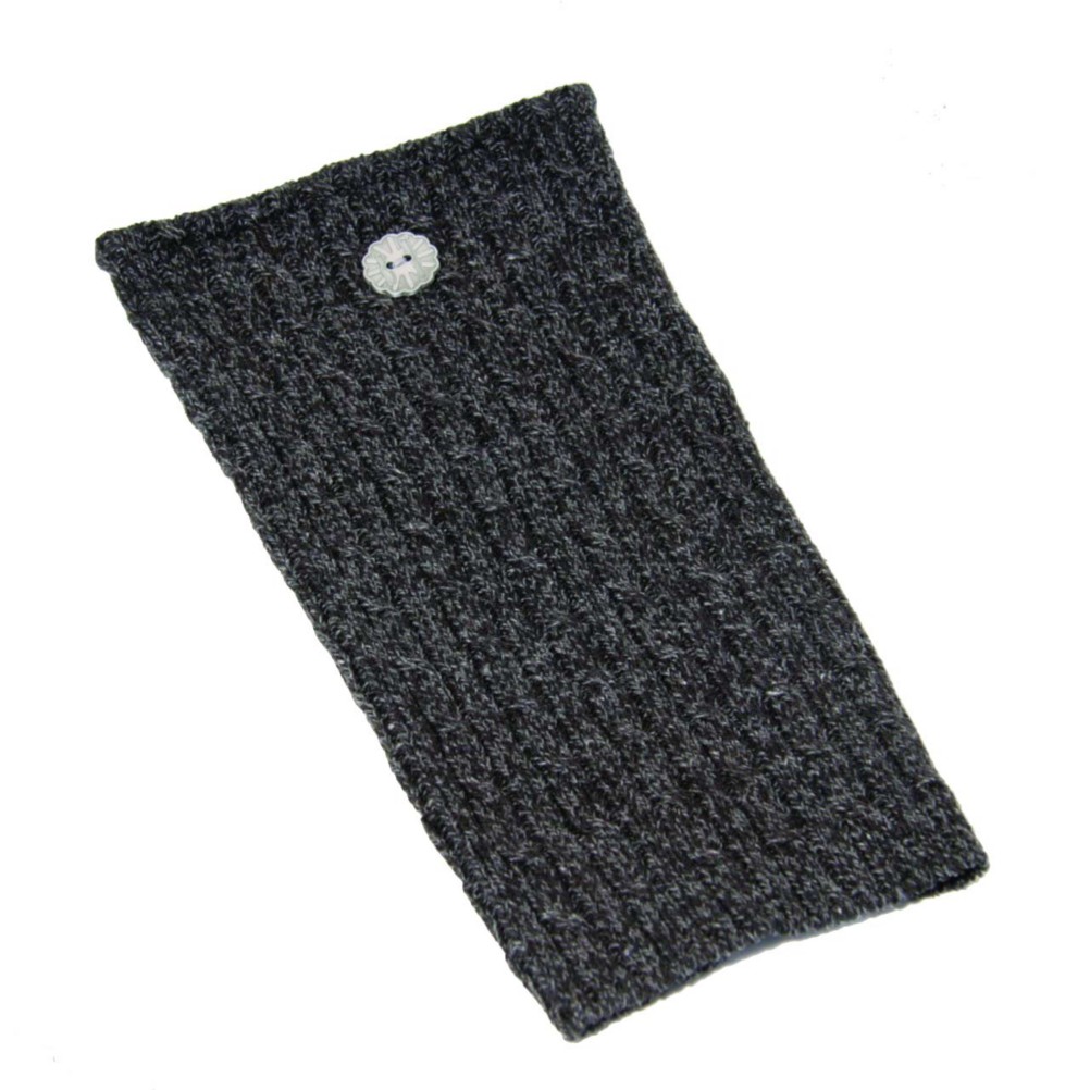 Huggrz Bennington Boot Wrap, Charcoal Baby Cable Knit, swatch