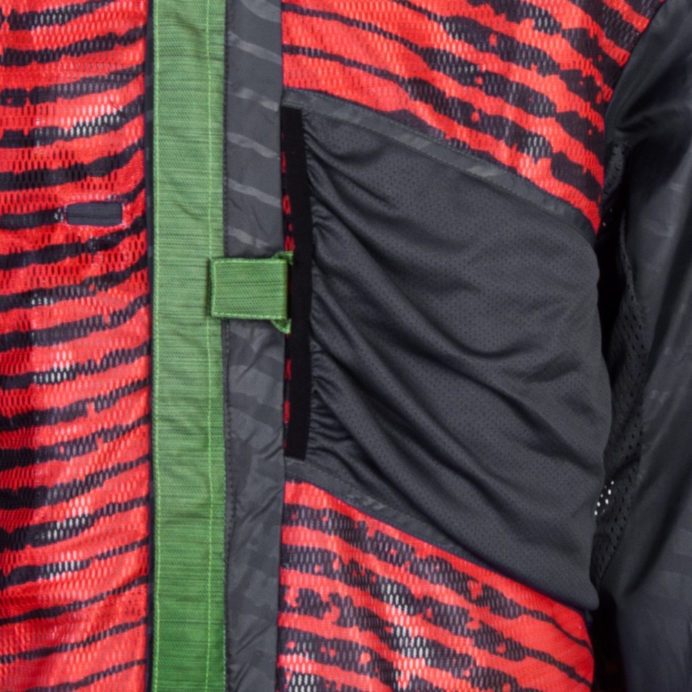 Volcom Accelerate Mens Shell Snowboard Jacket 2012