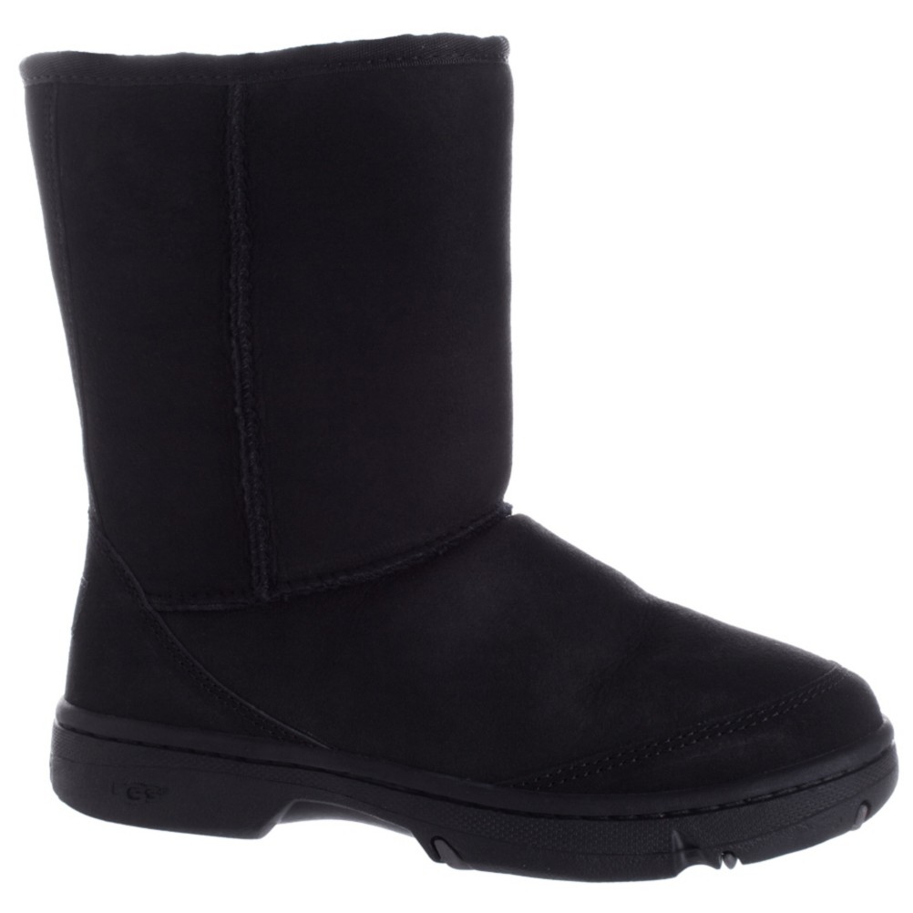 UGG Ultimate Short Boots - Womens 2010