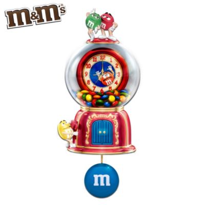 M&M'S Characters Cuckoo Clock: Time For M&M'S