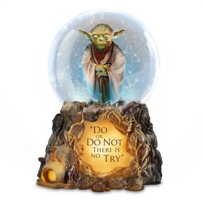 Buy STAR WARS Jedi Master Yoda Illuminated Musical Glitter Globe