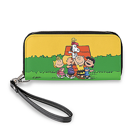The PEANUTS Gang Women’s Faux Leather Clutch Wallet