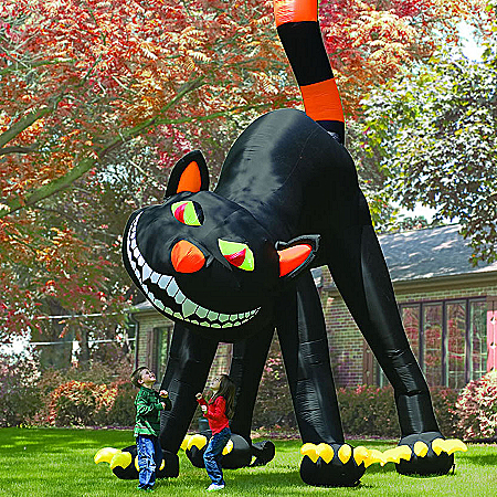 Two Story Inflatable Cat With Swaying Head And Glowing Eyes