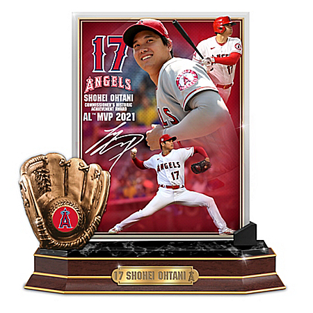 Shohei Ohtani Tribute Sculpture With Bronze-Finished Glove