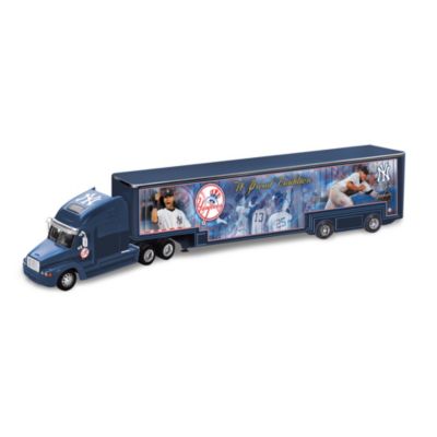 New York Yankees Collectible Diecast With Derek Jeter & Alex Rodriguez - A Proud Tradition