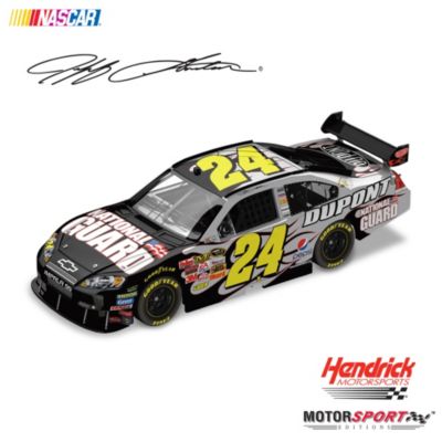 Jeff Gordon No. 24 DuPont National Guard Chevrolet Collectible Diecast Car