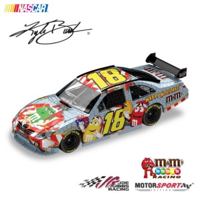 Kyle Busch #18 2009 Sam Bass Holiday Diecast Car