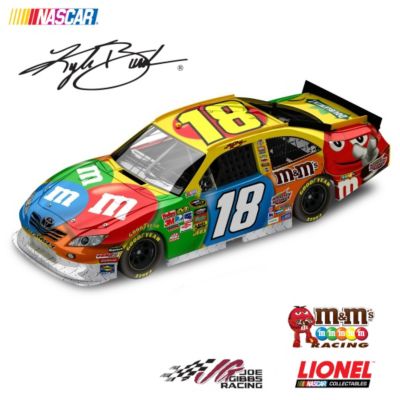 Kyle Busch No. 18 M&M'S 2011 NASCAR Sprint Cup Series Diecast Car