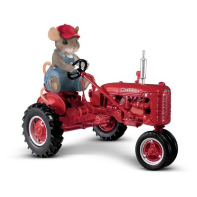 Farmall Charming Tails Mouse Figurine: You're Sow Dear To Me
