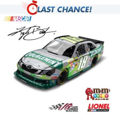 NASCAR Kyle Busch No. 18 DOUBLEMINT 2012 Diecast Car