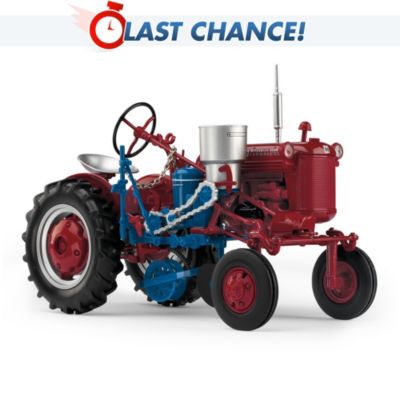 1948 Farmall Cub With Model 174 Planter Diecast Tractor
