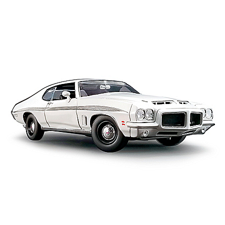 1:18-Scale 1972 Pontiac GTO Diecast Car