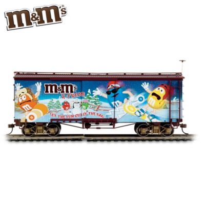M&MS Let The Fun Out Of The Bag HO-Scale Train Car