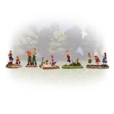 Playground Pals Summer Village Accessory Set